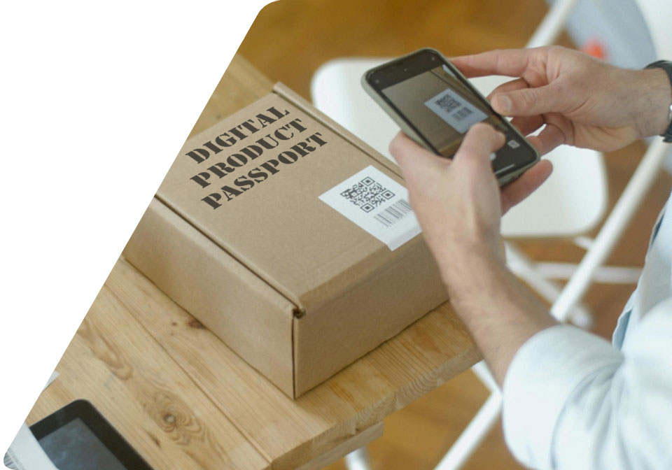 Digital product passport for the provision of product information