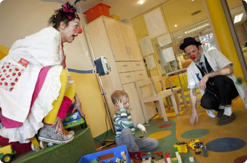 INCONY supports, among others, the Paderborn Clinic Clowns through donations